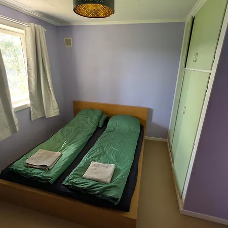 Kjellerleilighet Med Utsikt Apartman *